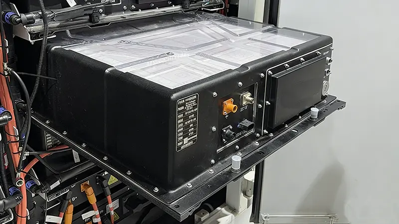 Active liquid cooling system