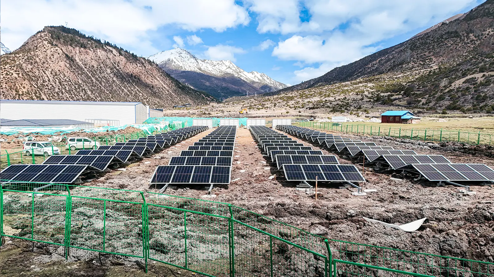 Tibetan Plateau 4500m PV Container Microgrid Project — case image